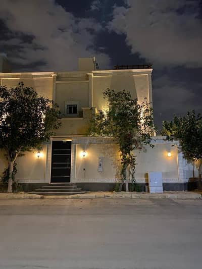 11 Bedroom Villa for Sale in West Riyadh, Riyadh - Villa for sale in  Al Mahdiyah, West Riyadh