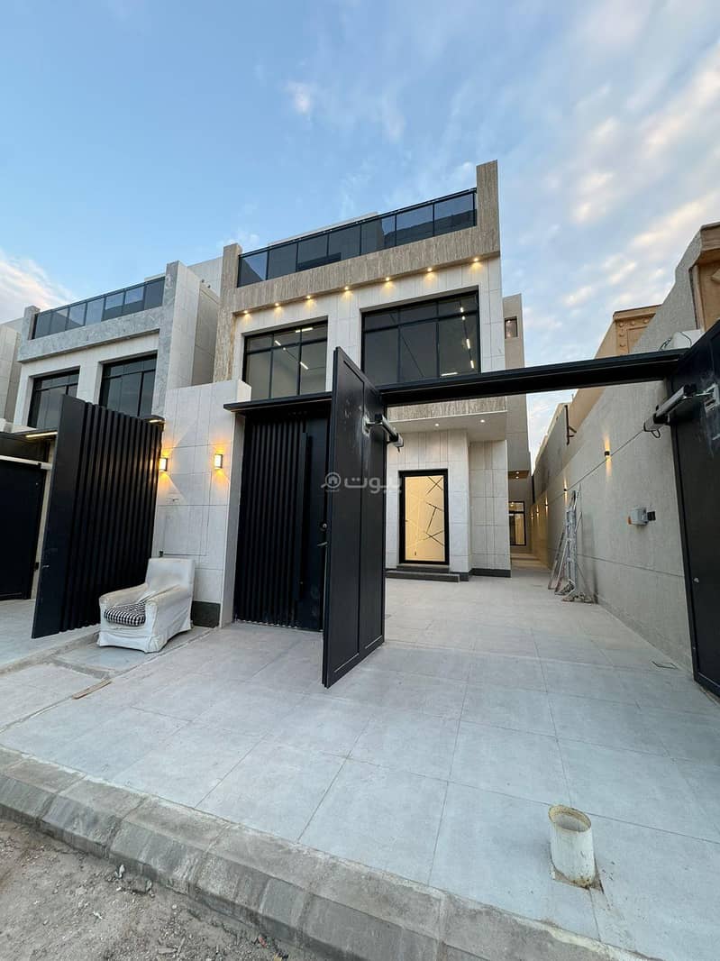 4 Bedroom Villa For Sale in Al Yarmouk, Riyadh