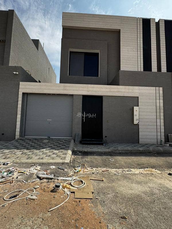 Beautiful new house in Al Janaderiyah neighborhood, with an area of 200 square meters