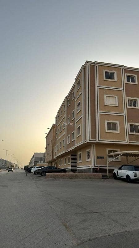 Two-story apartment for rent in Arqa, west of Riyadh