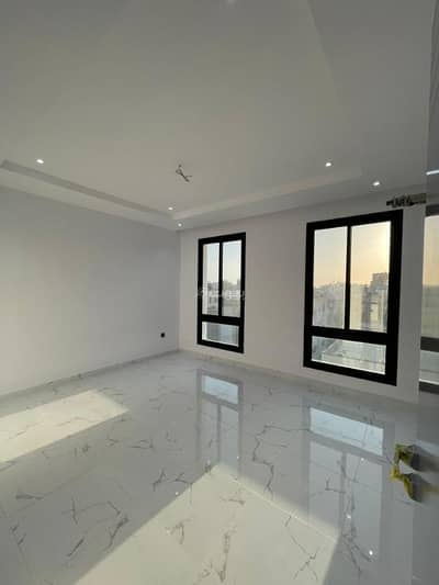 5 Bedroom Flat for Sale in North Jeddah, Jeddah - 5 rooms on Amal Street - Sixty Street || Close to the airport Arab Complex Al-Wassam World