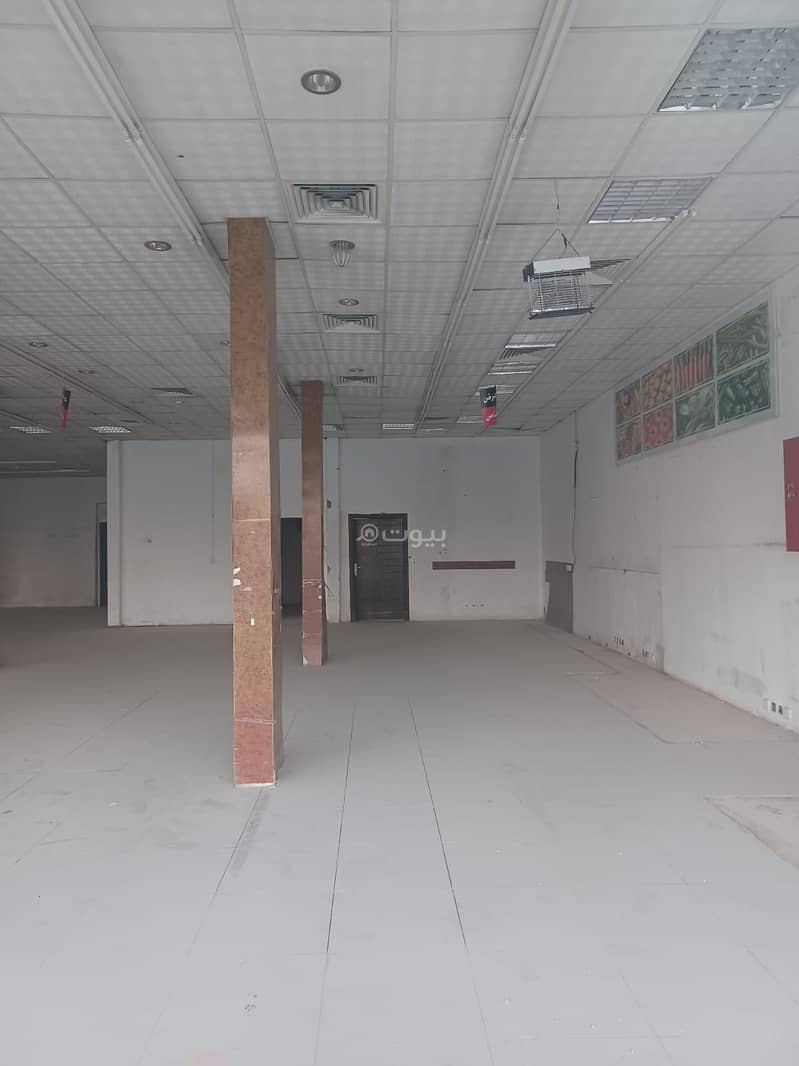 Showroom for rent in  Al Khaleej, East Riyadh