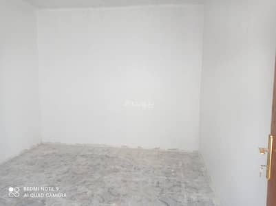 Complex for Rent in South Riyadh, Riyadh - Air-conditioned room for monthly rent in Al Masfah district