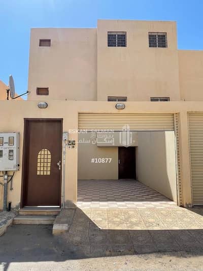 5 Bedroom Flat for Sale in Mishrif, Al Kharj Riyadh Region - Apartment - Al Kharg - Supervisor