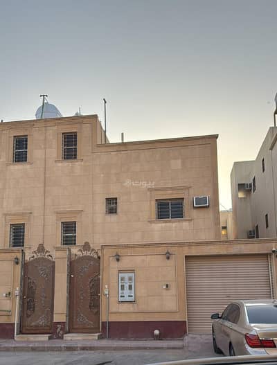 8 Bedroom Villa for Sale in East Riyadh, Riyadh - Villa for Sale in Al Fayha, East Riyadh