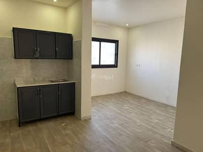 Studio for Rent in East Riyadh, Riyadh - Apartment for rent in  Al Hamra, East Riyadh