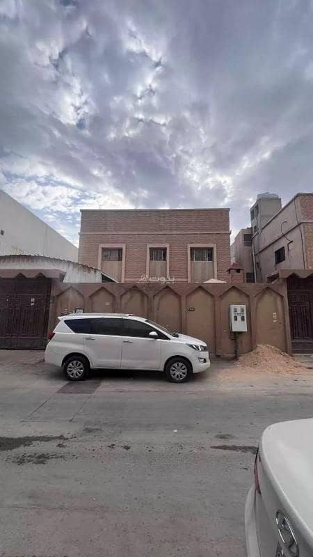 Villa for sale on Tameem ibn Abi Bakr Street, Al Nasim Al Gharbi neighborhood, Riyadh city, Riyadh region