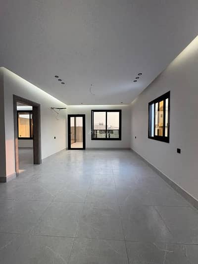 5 Bedroom Flat for Sale in North Jeddah, Jeddah - Own a residential apartment with a modern design.