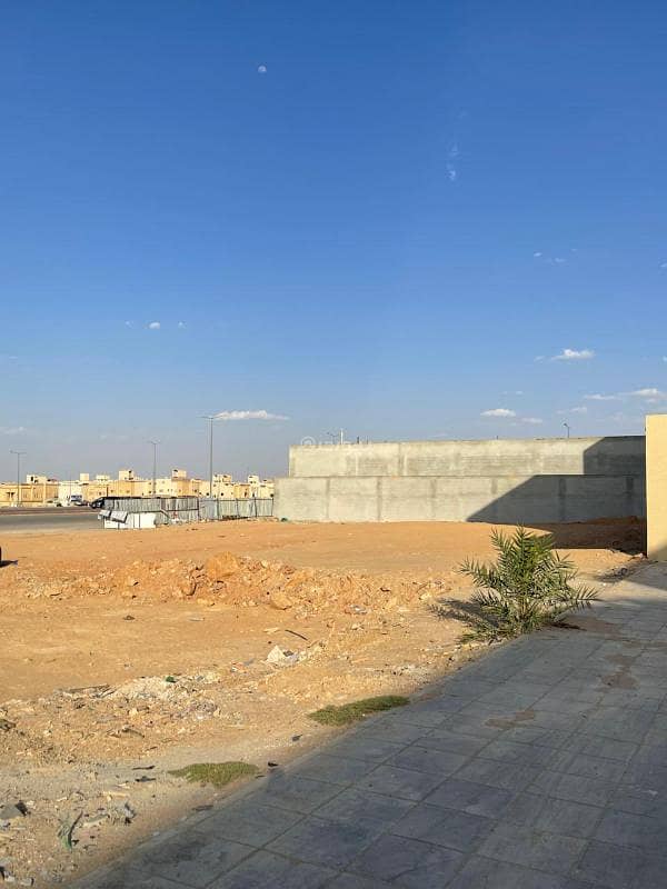 Commercial land for sale in Akaz, Riyadh, head block