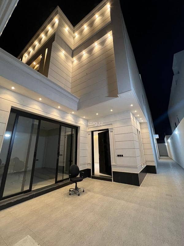 Internal staircase and two apartments in Naseem Al Gharbi at a special price