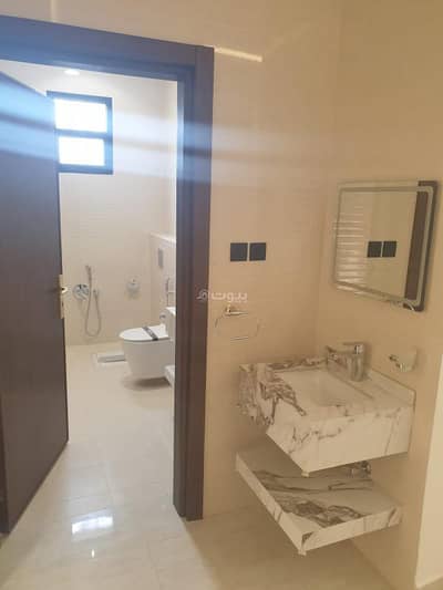 5 Bedroom Villa for Sale in Aljazirah, Buraydah Al Qassim Region - 5 bedroom villa for sale in Al Jazirah, Buraydah, Al Qassim region