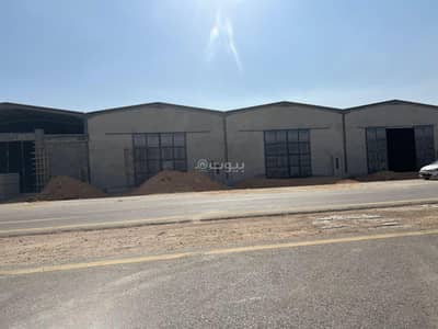 Warehouse for Rent in East Riyadh, Riyadh - مستودع للإيجار في شارع وعله, حي السلي, مدينة الرياض