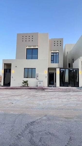 6 Bedroom Villa for Sale in West Riyadh, Riyadh - Villa for Sale in Al Mahdiyah, West Riyadh