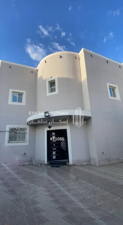 7 Bedroom Villa for Sale in Al-Qadisiya Al Mithnab, Al Mithnab Al Qassim Region - Villa for sale in Al-Qadisiya Al Mithnab, Al Mithnab Al Qassim Region