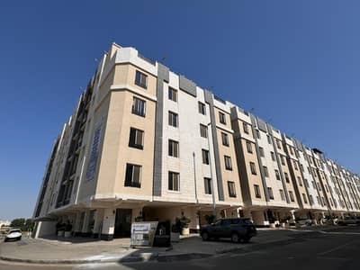 5 Bedroom Apartment for Sale in North Jeddah, Jeddah - 5 bedroom apartment for sale with furniture in Al Manar, Jeddah