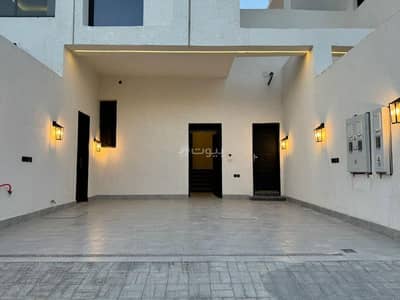 4 Bedroom Floor for Sale in East Riyadh, Riyadh - Upper floor for sale in Qurtubah neighborhood, distinctive work