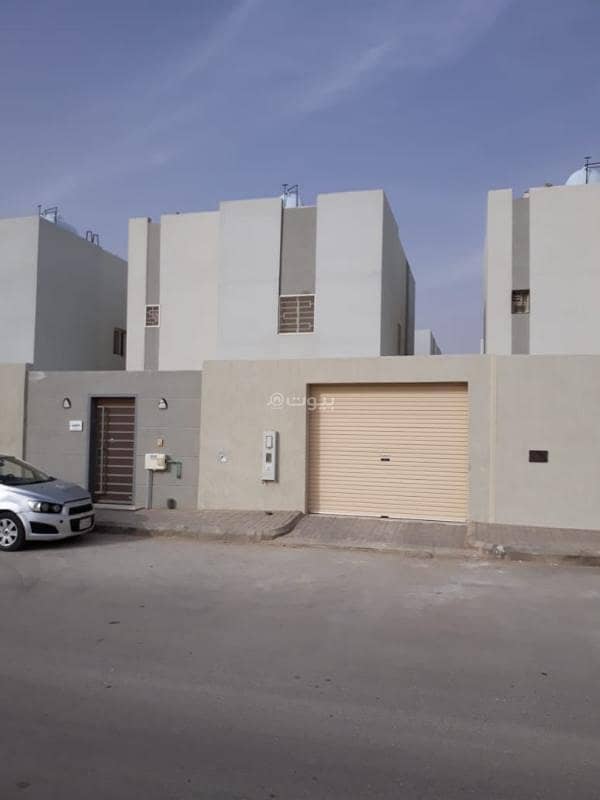 Villa for sale in Al Janaderiya neighborhood, East Gate scheme at a special price