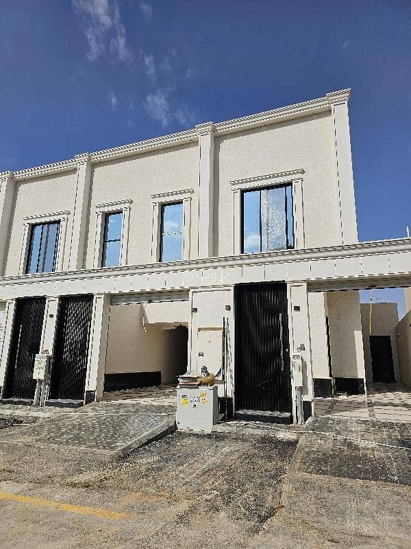 Floor in East Riyadh，Al Janadriyah 3 bedrooms 950000 SAR - 87604865