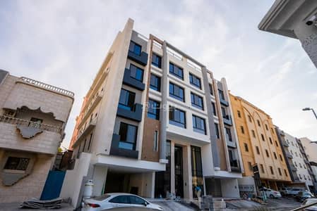 5 Bedroom Flat for Sale in North Jeddah, Jeddah - Villa for sale in Al Zahraa