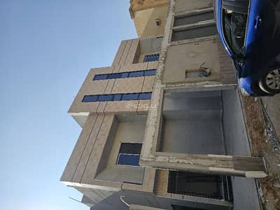 6 Bedroom Villa for Sale in East Riyadh, Riyadh - Villa for sale in  Al Yarmuk, East Riyadh