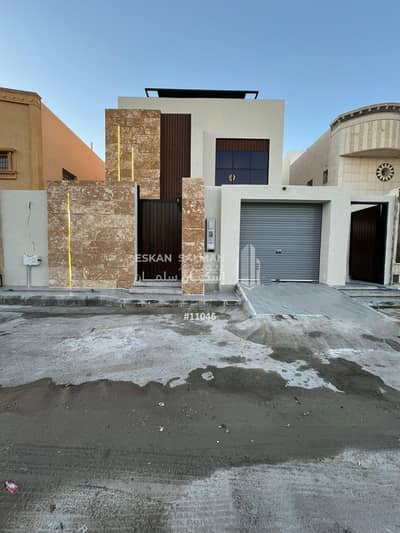 8 Bedroom Villa for Sale in Al Rayyan, Buraydah Al Qassim Region - Villa - Buraidah - Qurtuba neighborhood (Al Rayyan)