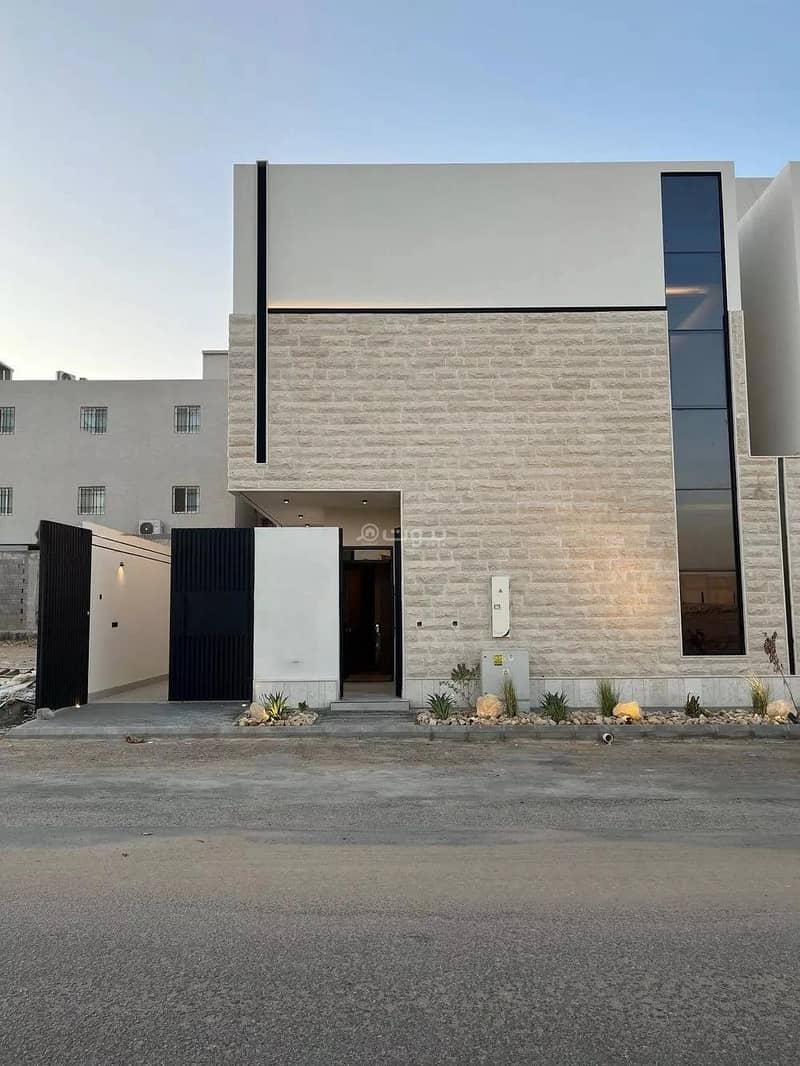 Villa for Sale in Al Mahdiyah, West Riyadh