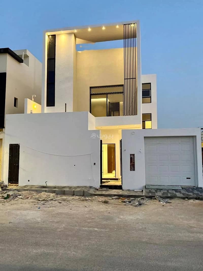 Villa for Sale in Al Mahdiyah, West Riyadh