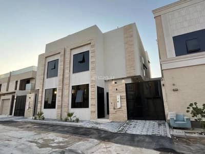 7 Bedroom Villa for Sale in West Riyadh, Riyadh - Villa for sale in Al Mahdiyah, west Riyadh