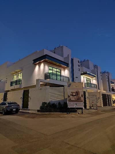 5 Bedroom Floor for Sale in East Riyadh, Riyadh - Floor for sale in Qurtubah, East Riyadh