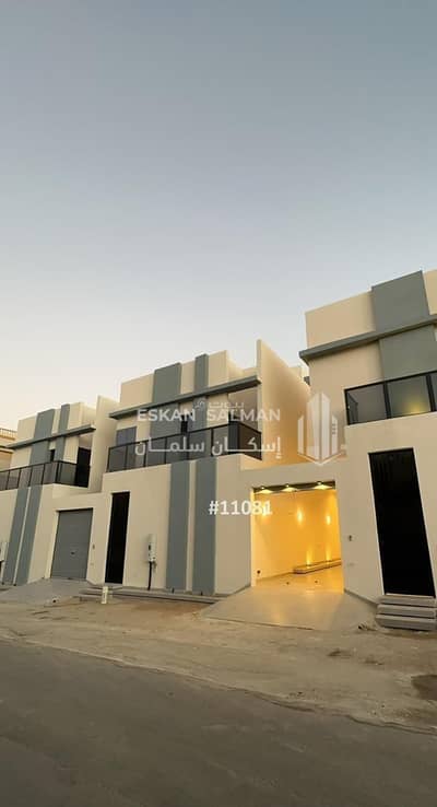 7 Bedroom Villa for Sale in Al Dhurfah, Khamis Mushait - Villa - Khamis Mushait - Abdul Aziz Al-Hadithi neighborhood located in Aitarah