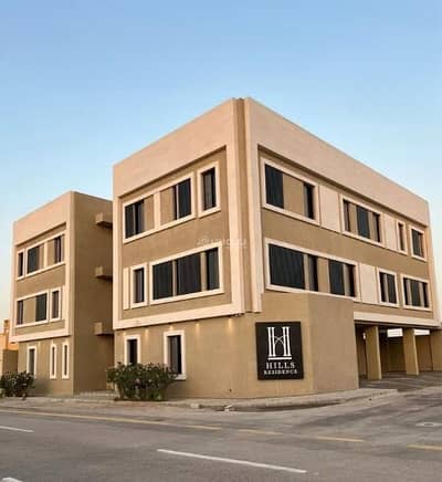 Building for Sale in West Riyadh, Riyadh - Building for sale in Al Mahdiyah, west Riyadh