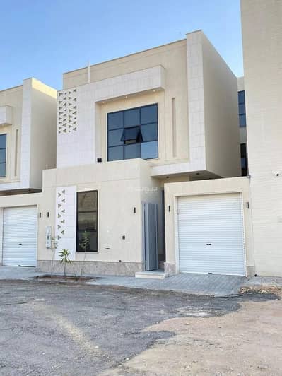 5 Bedroom Villa for Sale in West Riyadh, Riyadh - Villa for sale in Al Mahdiyah, west Riyadh