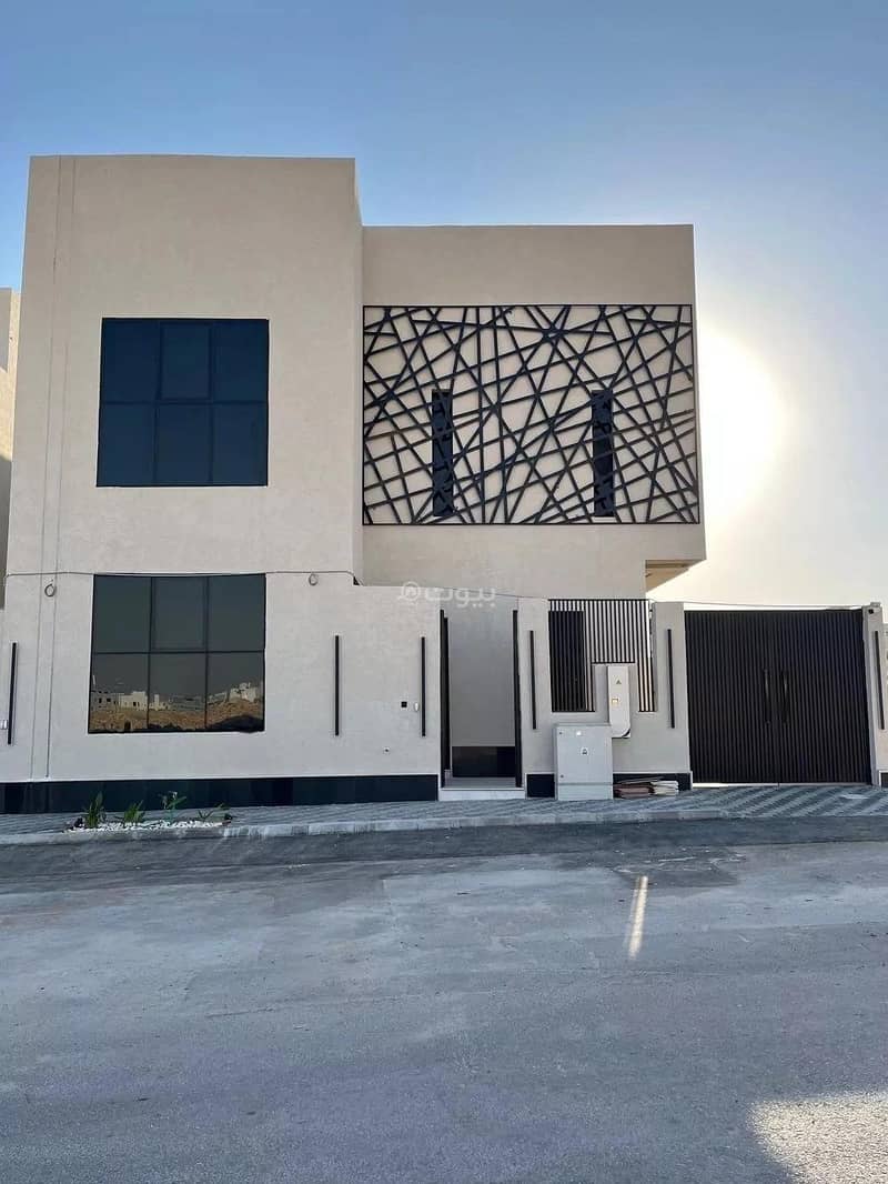 Villa for Sale in Al Mahdiyah, West Riyadh