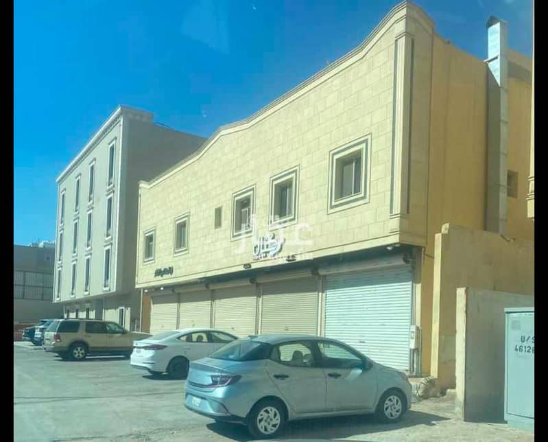 Building in East Riyadh，Al Munsiyah 10 bedrooms 350000 SAR - 87605913