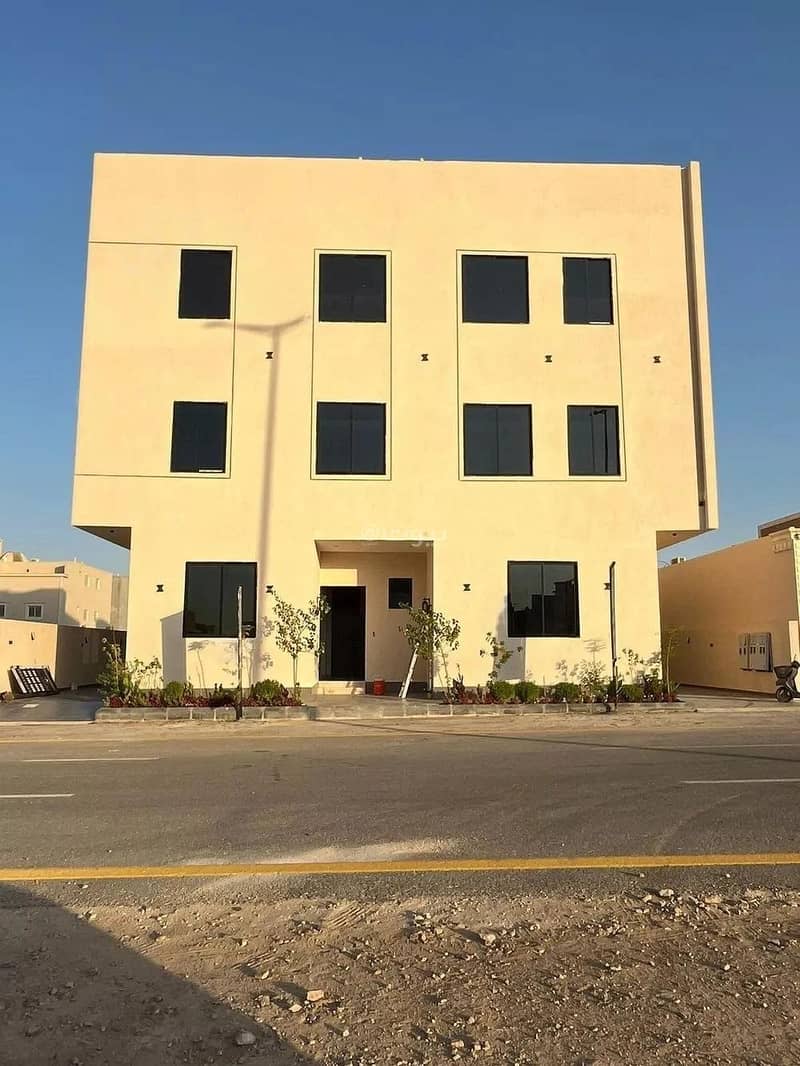 عمارة للبيع في المهدية, غرب الرياض