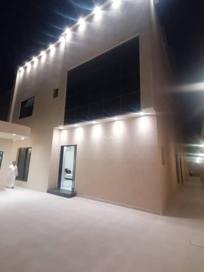 6 Bedroom Villa for Sale in North Riyadh, Riyadh - Villa for Sale in Al Malqa, North Riyadh