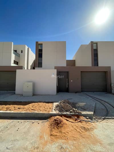 5 Bedroom Villa for Rent in North Riyadh, Riyadh - Villa for rent in King Khalid International Airport, North Riyadh