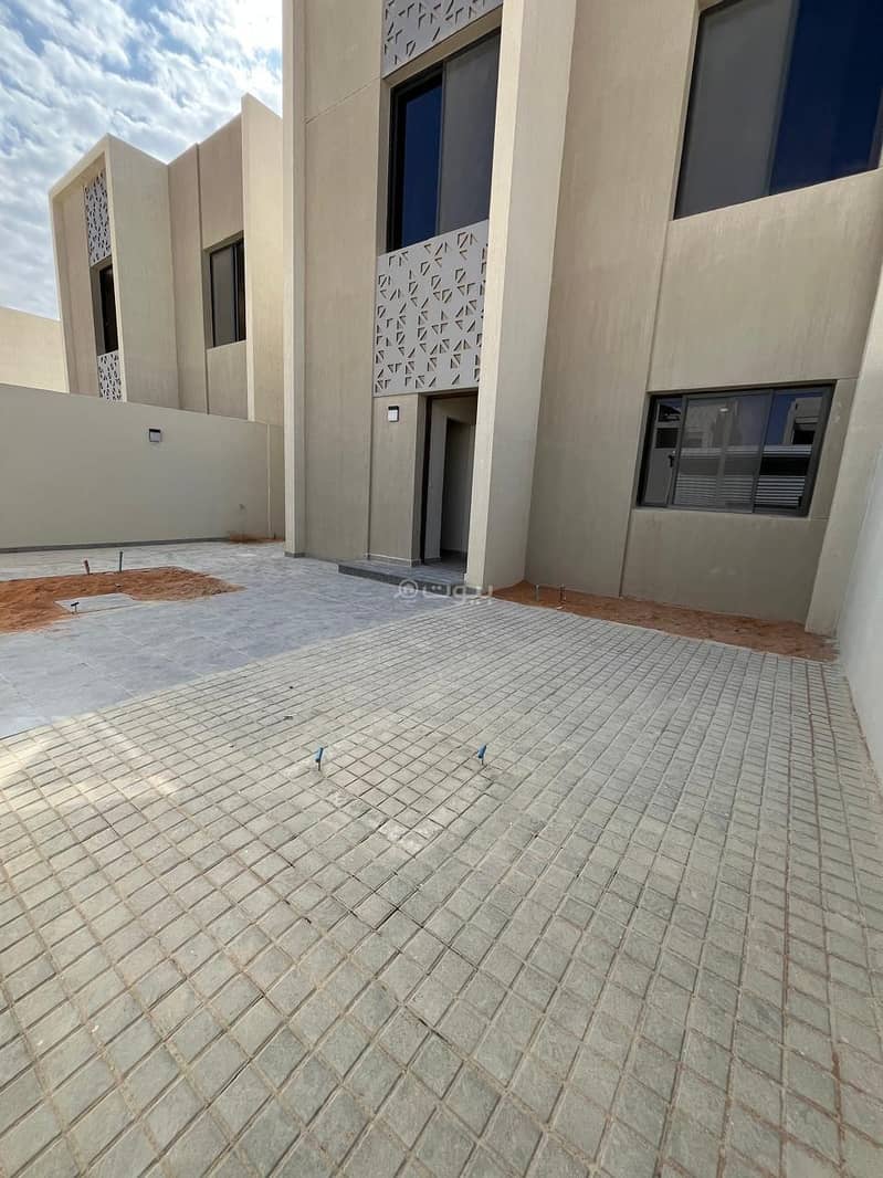 5 Bedroom Villa For Rent in King Khalid International Airport, Riyadh