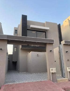 4 Bedroom Floor for Sale in South Riyadh, Riyadh - Floor for Sale in Badr, South Riyadh