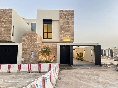 4 Bedroom Villa for Sale in North Riyadh, Riyadh - 4 bedroom villa for sale in Al-Aridh, Riyadh