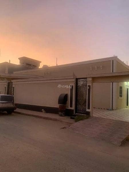 Floor for Sale in As Suquriyyah, Al Muzahimiyah Riyadh Region