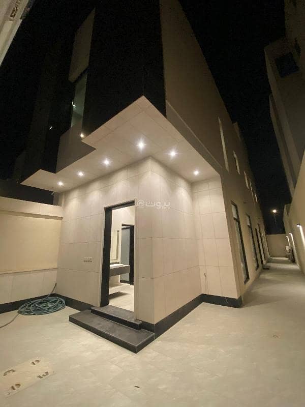 Floor in East Riyadh，Al Rimal 4 bedrooms 1200000 SAR - 87607384