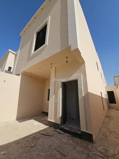 6 Bedroom Floor for Sale in East Riyadh, Riyadh - Ground Floor Townhouse for Sale in Al Qadisiyah, East Riyadh