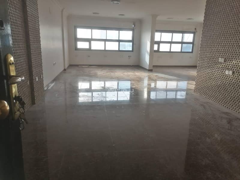 Office for rent in Al Murabba, central Riyadh