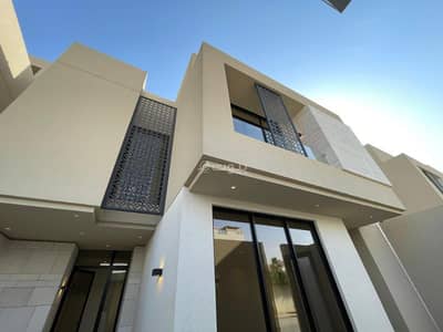 6 Bedroom Villa for Sale in North Riyadh, Riyadh - Villa for sale in Al Narges neighborhood