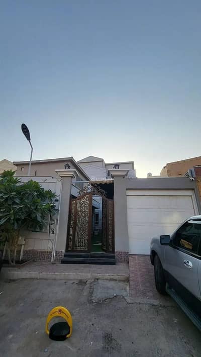 6 Bedroom Villa for Sale in East Riyadh, Riyadh - 6 Bedroom Villa For Sale in Ishbiliyah, Riyadh