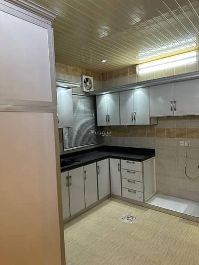 4 Bedroom Apartment for Rent in East Riyadh, Riyadh - Apartment for rent in Al Rawabi, east of Riyadh