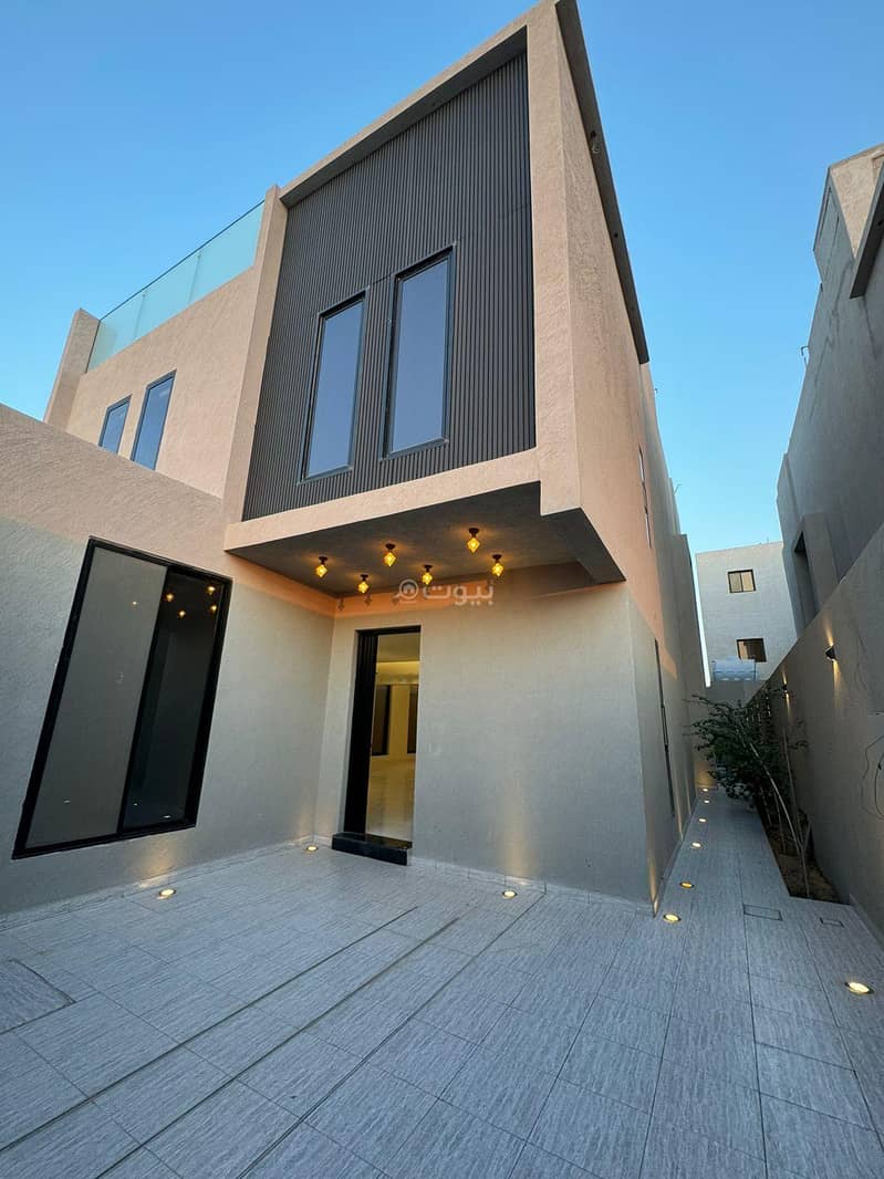 Villa for sale in Al Amwaj cash only