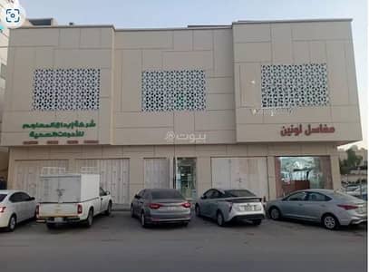 7 Bedroom Residential Building for Sale in North Riyadh, Riyadh - Building for sale in Al Aqiq, North Riyadh