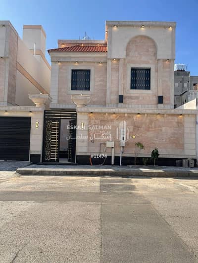 12 Bedroom Villa for Sale in Al Difa, Madina - Villa - Medina - Al Aziziyah (Al Daffa neighborhood)